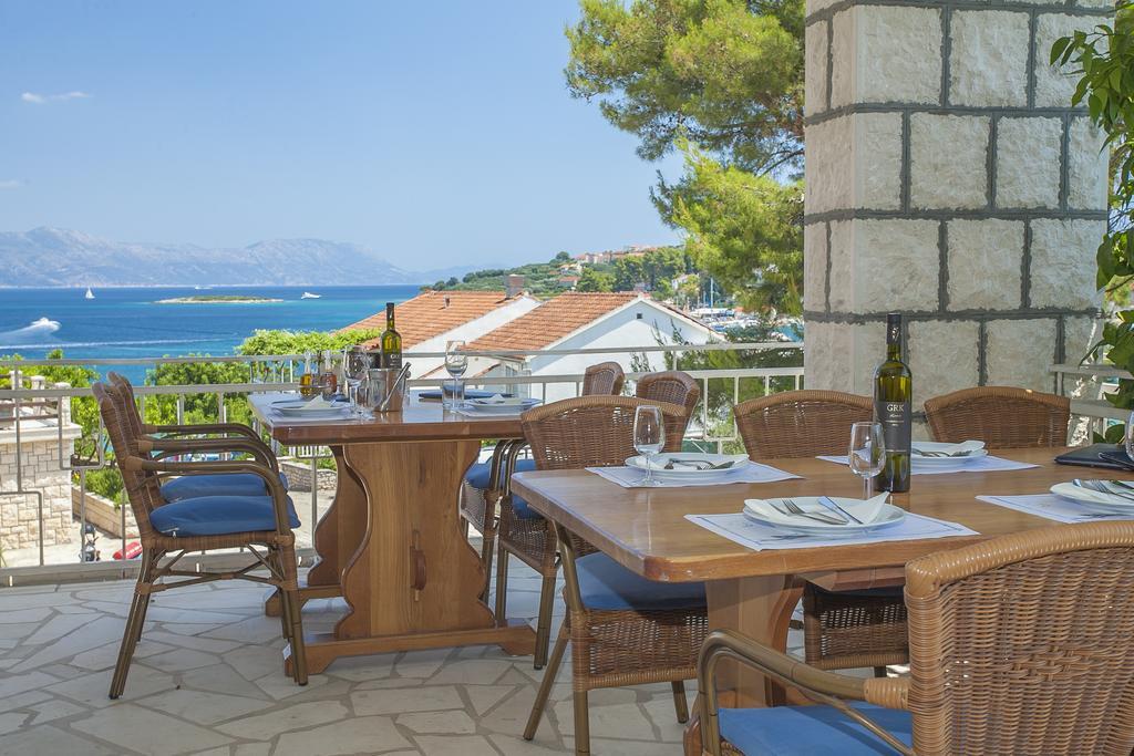 Apartments Villa Maris Lumbarda Exterior photo