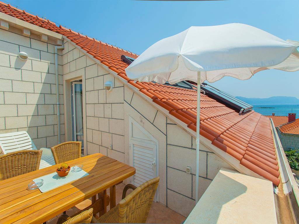 Apartments Villa Maris Lumbarda Room photo